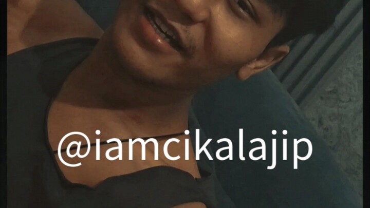 chill with my dawg☕ #coffeaddict #iamcikalajip