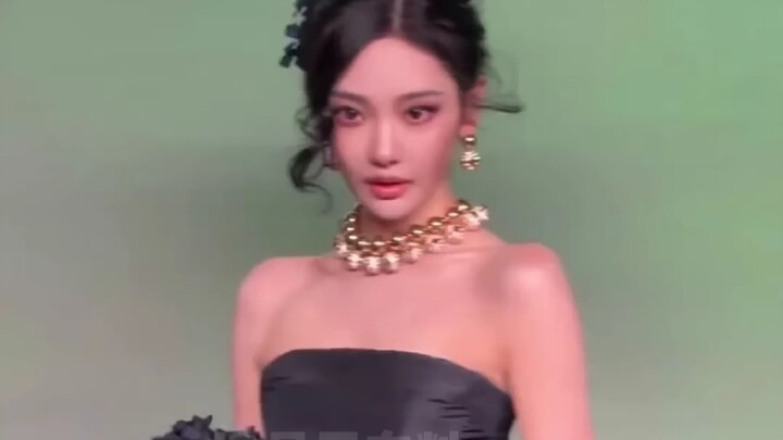 เอสเอ็มเริ่มให้หนิงอี้จั๋วเลียนแบบซ่งอวี่ฉีแล้ว ภายในสามถึงห้าปี หนิงอี้จั๋วอาจแซงหน้าซ่งอวี่ฉีด้านค