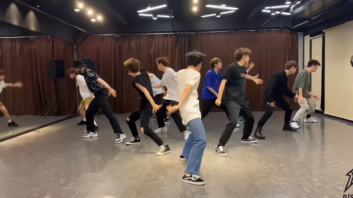 【4K60FPS修复】R1SE《无愧》练习室