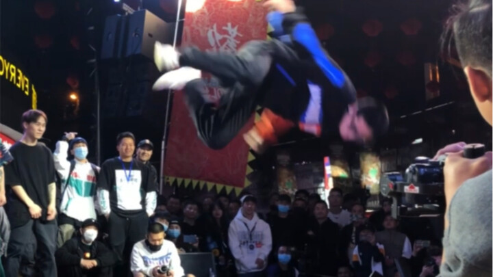 Nhạc hip-hop đỉnh cao thế, bạn làm thế nào để làm được điều đó?