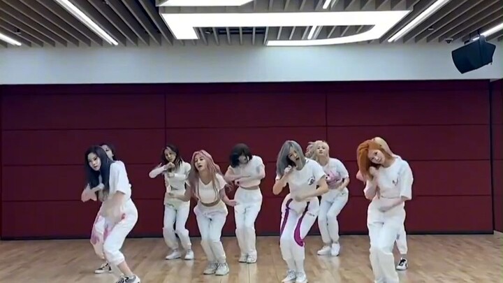 ท่าเต้นที่ไอดอลเองยังรู้สึกว่าควบคุมยาก