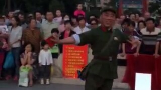 舞蹈《敬祝毛主席万寿无疆》