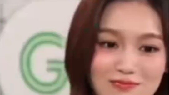 ช่วยจัดแพ็คเกจคนสี่คนนี้ไปออกรายการวาไรตี้หน่อยได้ไหม!!! ขอบคุณสำหรับรางวัลอารมณ์ขัน