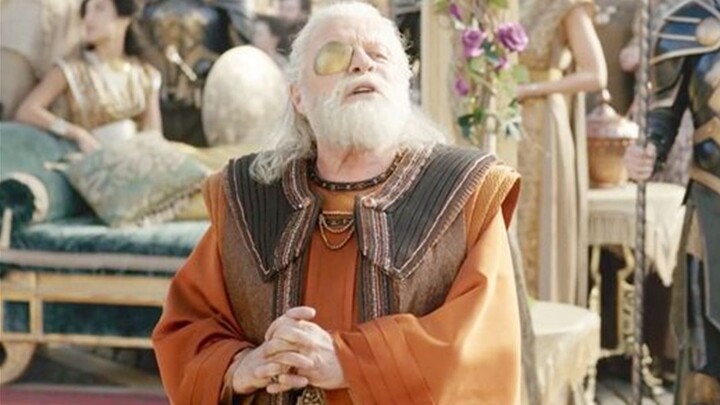 Thor blurted out “Father” on the spot, only for Odin to lash out with a curse—so it was him all alon