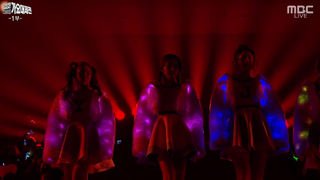 [Red Velvet] Wear the brightest clothes and dance the cutest dance!