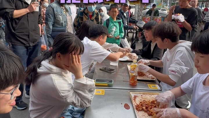 น้องเล็กหมายเลข 147 จะพิชิตเมนูไก่ทอดชิ้นใหญ่ได้สำเร็จไหม?