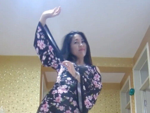 Xintai Jinjin Square Dance