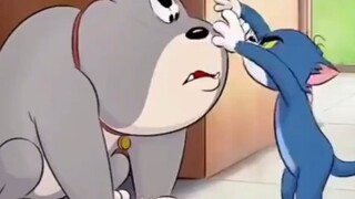 This version of cat and mouse is the first time I have seen it. The style is quite interesting. #Cat