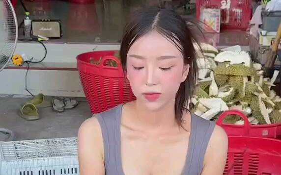 Sầu riêng hôm nay đảm bảo chín! Do Lưu Hoa Cường nói đấy