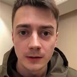 Vlad: Cảm ơn nhé, cảm ơn cậu đã đấm cho tao toé mông luôn!