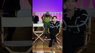 The Cast of ONE PIECE plays tries not to laugh #onepiece