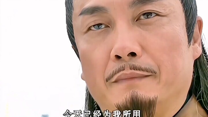 Iron-Blooded Divine Marquis Wields the Energy-Draining Technique to Battle Eunuch Cao’s Heavenly Gan