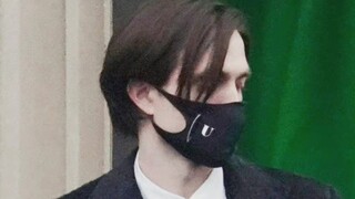 “哥谭忧郁贵公子”  罗伯特帕丁森蝙蝠侠