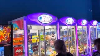 This Arcade is the BEST FEC In Texas! Alley Cats Entertainment! (Burleson TX)