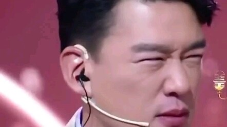 ฮ่าฮ่าฮ่า หวังเหยาชิงกำลังจะทำให้อู๋ซินบ้าไปแล้ว