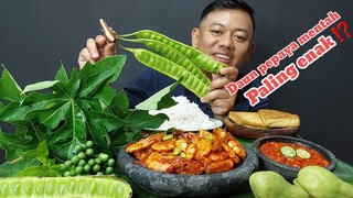 BATANG PEPAYA MENTAH + PETE MENTAH + UDANG BALADO + SAMBAL TERASI + LALAPAN MENTAH