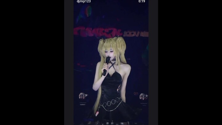 DJ MIJI 江小白
