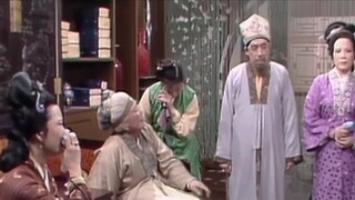 Daiyu muntah darah, Zijuan mengambil sapu tangan berdarah untuk menemukan ibu Jia, yang menangis ter