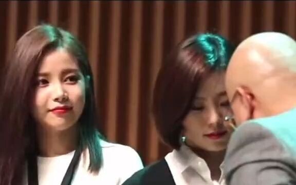 【มามามู】ปฏิกิริยาของสมาชิกเมื่อไม่ได้รับความเคารพ! ดุดันสุดๆ!