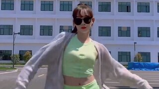 【李子璇】很热子