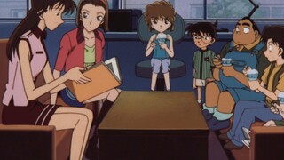 Saat Xiaolan kehilangan ingatannya, Shinichi juga menyalahkan dirinya sendiri.