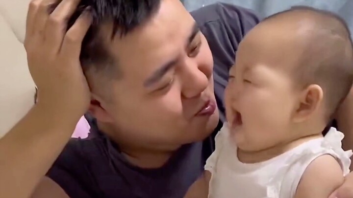Why don’t babies like being kissed by their dads? When you’re not strong enough, even getting mad ma