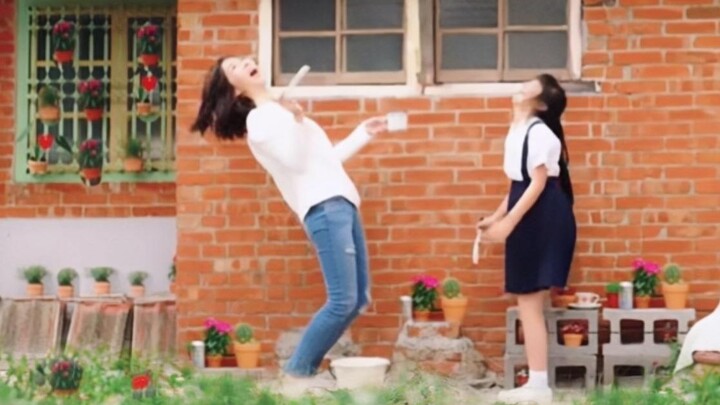 Tanam bungamu sendiri, cintai alam semestamu sendiri