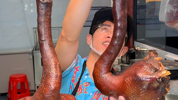 Kepala Angsa Tua 5 Tahun 1280 dari Shantou