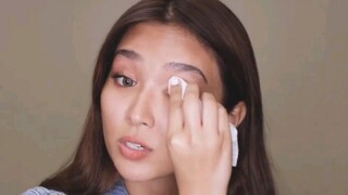 Kathryn Bernardo removing her makeup 😍