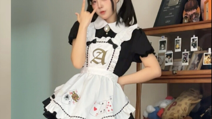 Dog Repairing Golden Sama