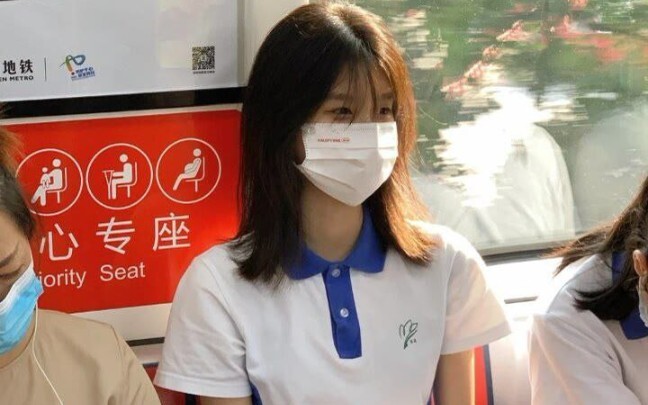 “This is the girl who truly looks like she’s been around for millennia at first glance.”