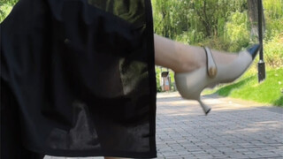 在发光和发热之间选择了发疯