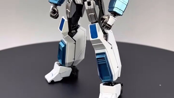 Transformers Broco Origin Soundwave Change Mirror Color