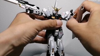 Seri berpose RG Bull Gundam debut