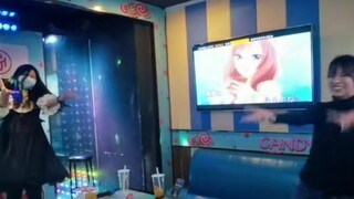 lovelive orang pergi ke ktv