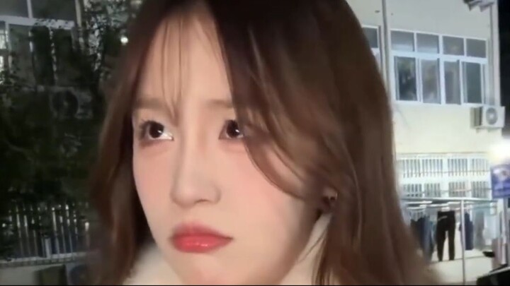 Cemburu sama suaranya sendiri