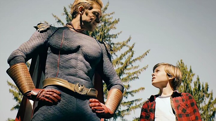 [60 khung hình] Người Trung Quốc rất thích uống sữa. Liệu Superman có thích điều này khi chăm sóc co