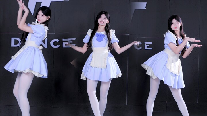 เดรสสีฟ้า ถุงน่องขาว | เต้นคัฟเวอร์แดนซ์เกาหลีคลาสสิกเพลง “Orange Caramel” ในชุดเมดสาว!