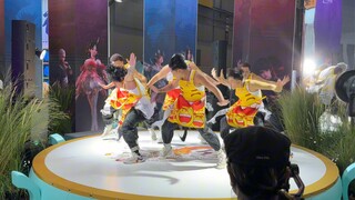 【Jianwang3】BW Jian3 booth macho dance troupe IconX "Crazy"