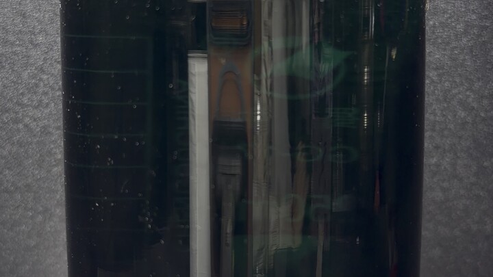 Em như glucose, làm hồi sinh trái tim anh.