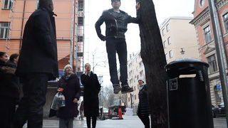 THE FLOATING MAN 🔥เมืองที่ยั่งยืน - Julien Magic