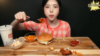 Hamburger Jalapeno, khoai tây chiên, gà rán siêu to phần 12 #anngonmoingay