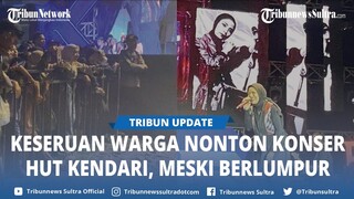 Meski Berlumpur, Intip Keseruan Warga Nonton Konser Kotak HUT ke 193 Kendari di Lapangan Benu Benua