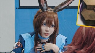 [Trò chơi][Arknights]Cosplay cảnh nàng tiên cá cổ điển của Amiya