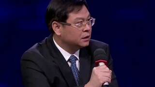 Khai thác quặng đuôi đe dọa đến sự an toàn của dân làng. Các phóng viên đưa tin qua điện thoại nhưng