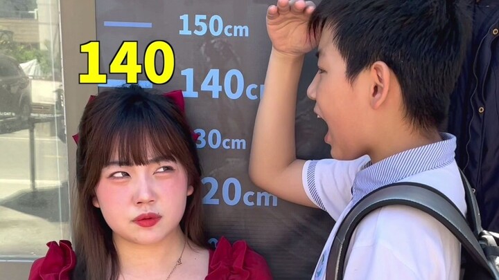 作为1米4的小短腿，我看到的世界永远和你们不一样...