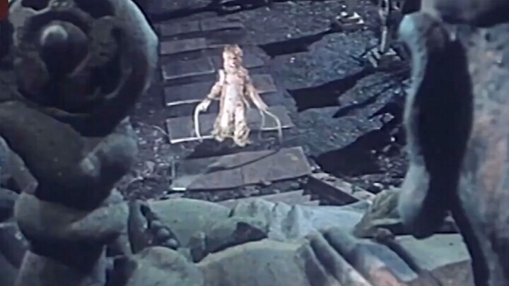 How old are all of you who’ve seen this? Face the shadows of your childhood!