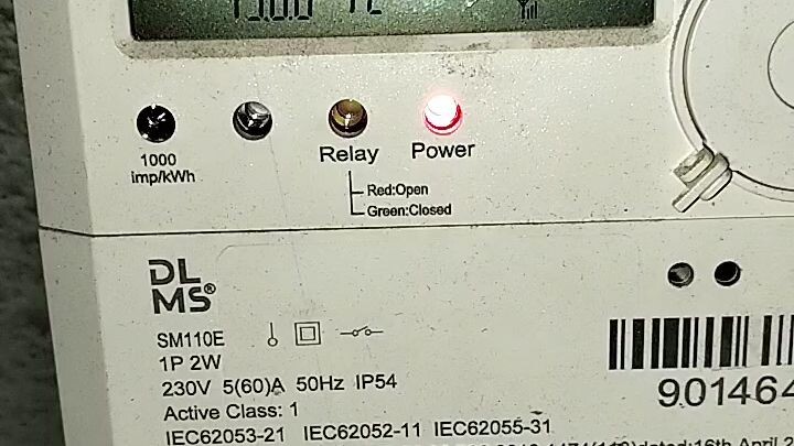 DPDC smart meter..  power off.... Bridie point.... power line short tha line....