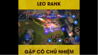 Leo rank gặp cô giáo chủ nhiệm