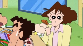 [Crayon Shin-chan] Keluarga Nohara makan hot pot, ham, telur dadar, telur, dan keripik kentang di se